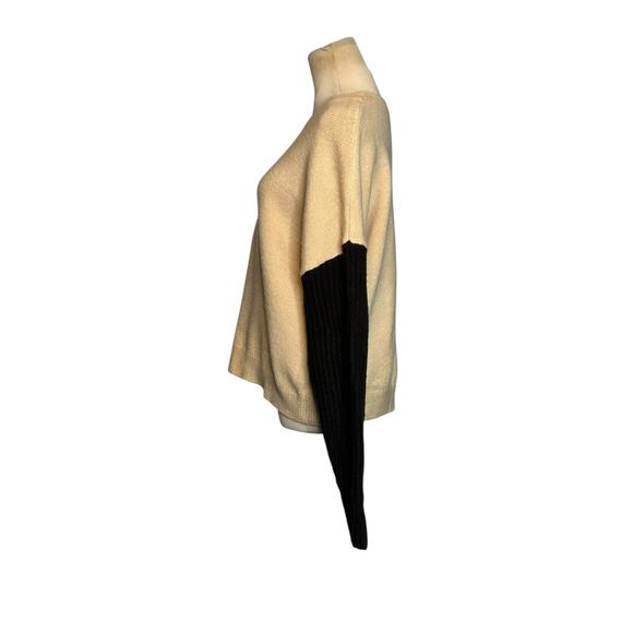 Lulus beige black long sleeves sweater size small - Picture 12 of 13